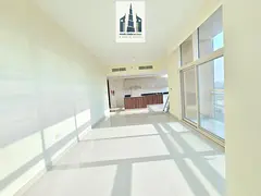 Spacious 2bhk In Prime Location With Maid Room