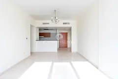 Generous 2 Br | Vacant | Skycourts