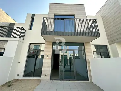 3 Bed Plus Maids Townhouse | Community Living