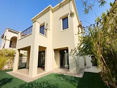 5br Villa | Private Garden | Great Location