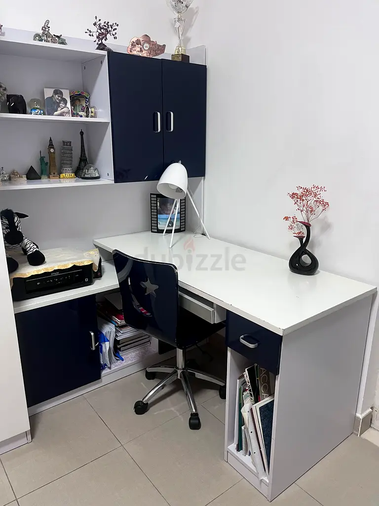 Study table for sale