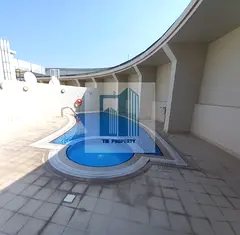 Fabulous Building | 1bhk | Vacant