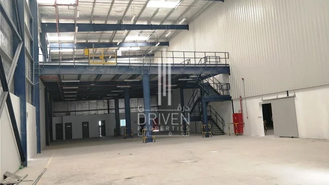 Great Investment Opportunity L Warehouse