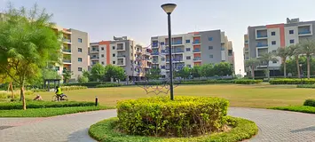 Luxury 3bhk With Maid Laundary Room /12 Cheqs Just 85k