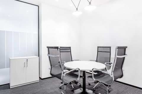Private Office Space Tailored To Your Business Unique Needs In Boulevard Tower 0