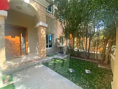 Exclusive 3 Br Villa Next To Circle Mall And Parks