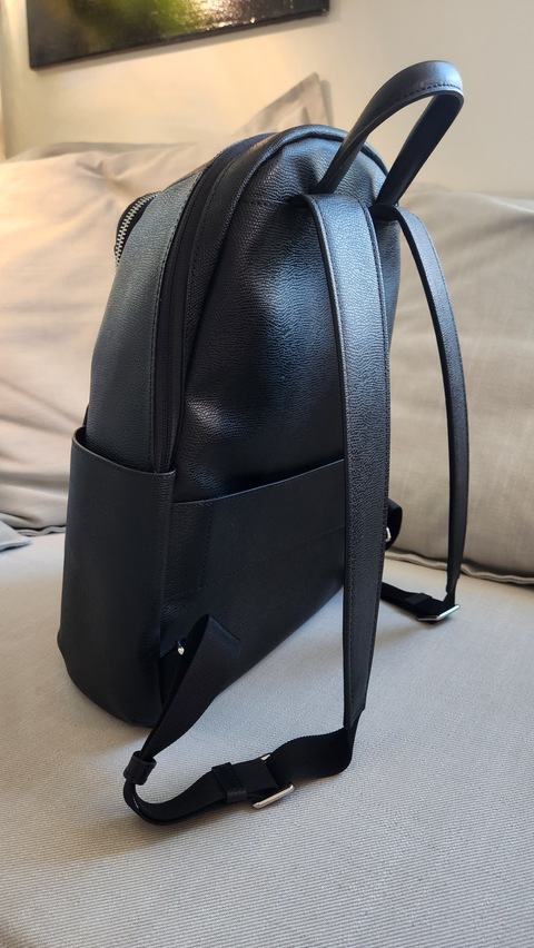 Buy & sell any Backpacks online - 128 used Backpacks for sale in Dubai, price list
