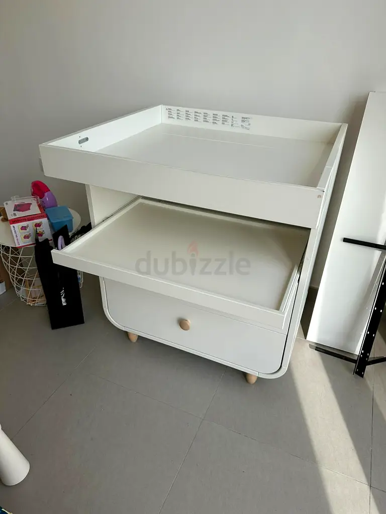 Changing Table with Drawers
