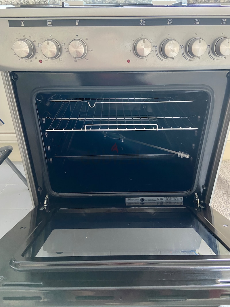 HOOVER Cooking Range: 3 Gas Burners 1 Electric Stove + Electric Oven ...