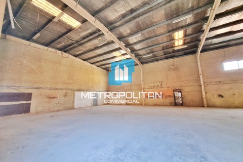 Insulated Warehouse | 3900 Sq.ft | Al Quoz 03