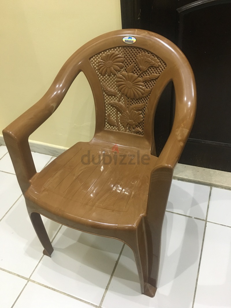 Dubizzle chairs discount