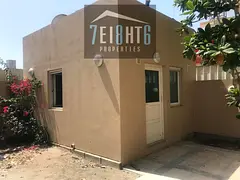 Beautifully Presented: 4-5 B/r Semi-independent Villa + Maid Room + Sharing S/pool + Garden For Ren