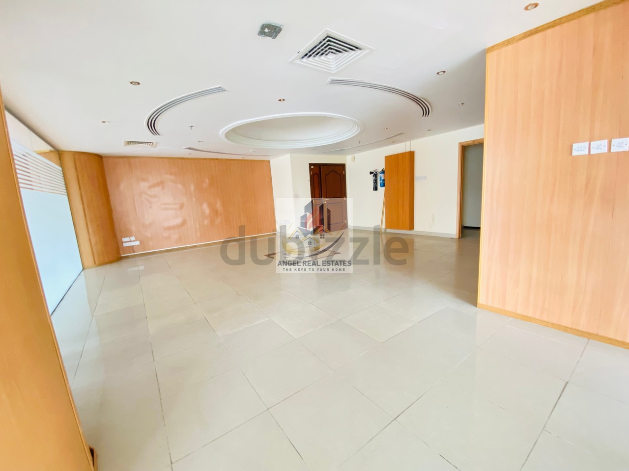 Hot Offer ! Spacious Office In Corniche Front With One Month Free Only In Aed 79900