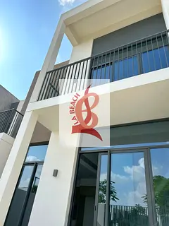 3 Bhk Villa I Huge Layout Modern Style I With Maid Room I Vacant