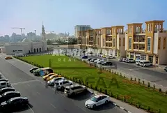 Mezzanine Showroom And Shops-zero Commission-prime Luxury Location-free Car Parking