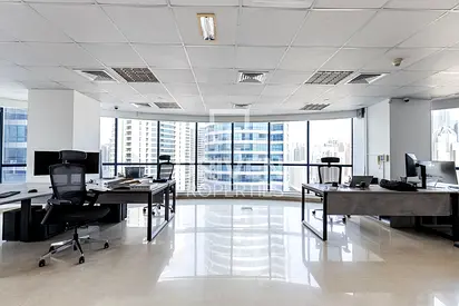 Fully Fitted Office And Lake View | Dmcc