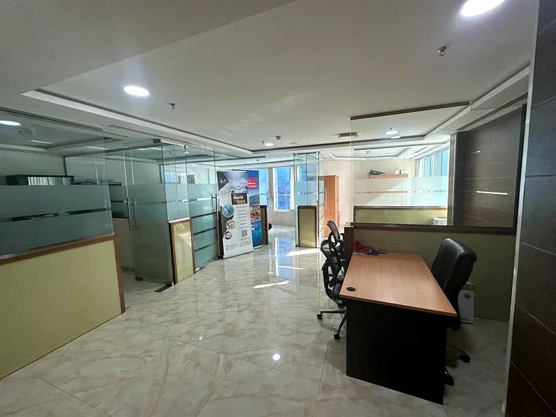 Spacious Office / For Sale / Fitted