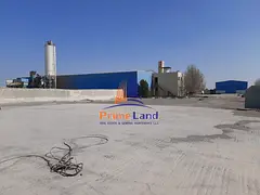 32,000sqm Land + 4 Warehouse+ Separate Office Building