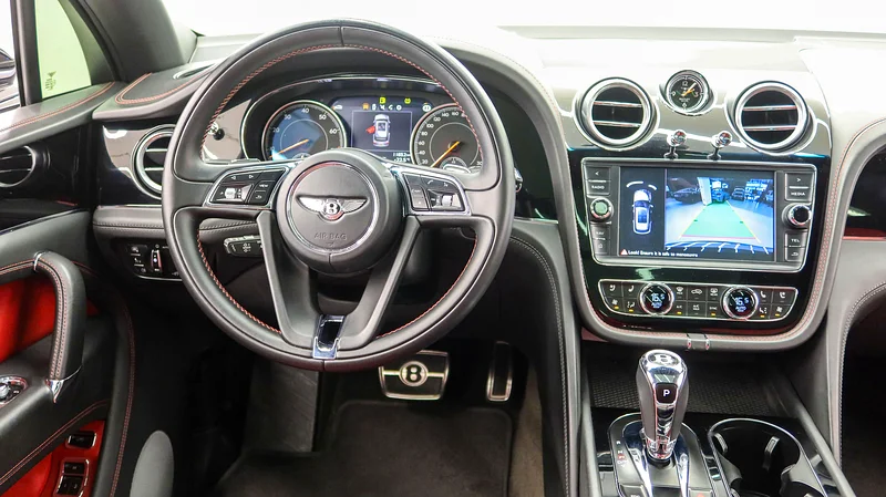 2019 | Bentley | Bentayga V8 | GCC Spec63174303865985114