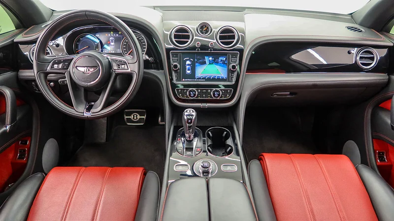 2019 | Bentley | Bentayga V8 | GCC Spec63174303865985113