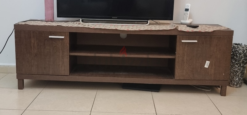 Tv 2024 stands gumtree