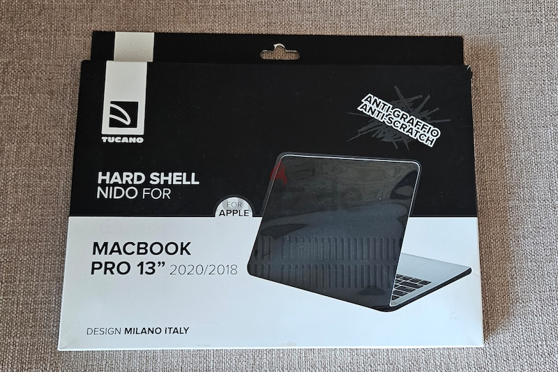 Tucano nido hotsell macbook pro 13