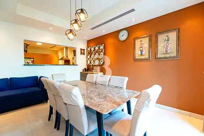 Vot | Prime Location | Single Row | Spacious