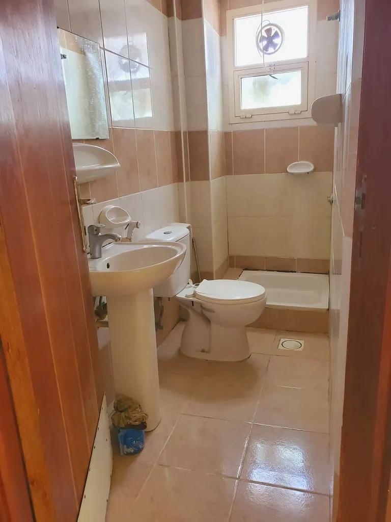 Apartment/Flat ONLY FOR FAMILIES 2 BHK Two bedrooms and a hall for