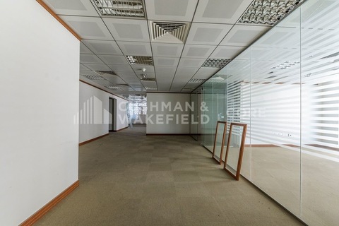 Free Zone Fitted Office Close To Metro