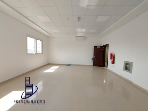 Ready To Move Spacious Hall Neat And Clean Building Brand New