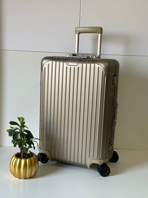 Rimowa Topas Titanium Cabin Two Wheel Carry on 32L Aluminium