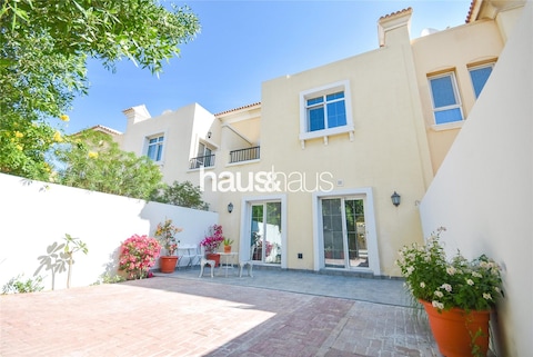 Fully Upgraded | Great Layout | Close To Pool