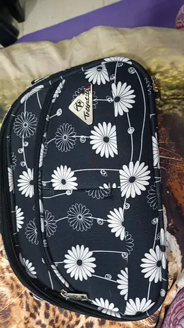 Small travel bag or makeup
