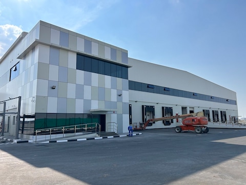 Brand New, Grade A, Temperature-controlled Warehouse In Dwc