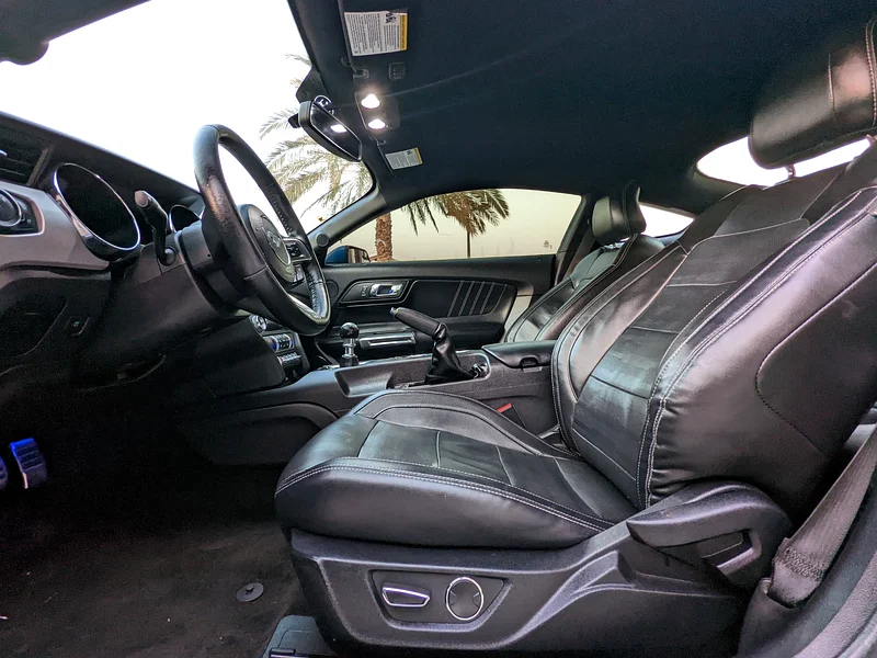 FORD MUSTANG 2017 AMERICAN ECOBOOST PREMIUM IN EXCELLENT CONDITION63167557662593114