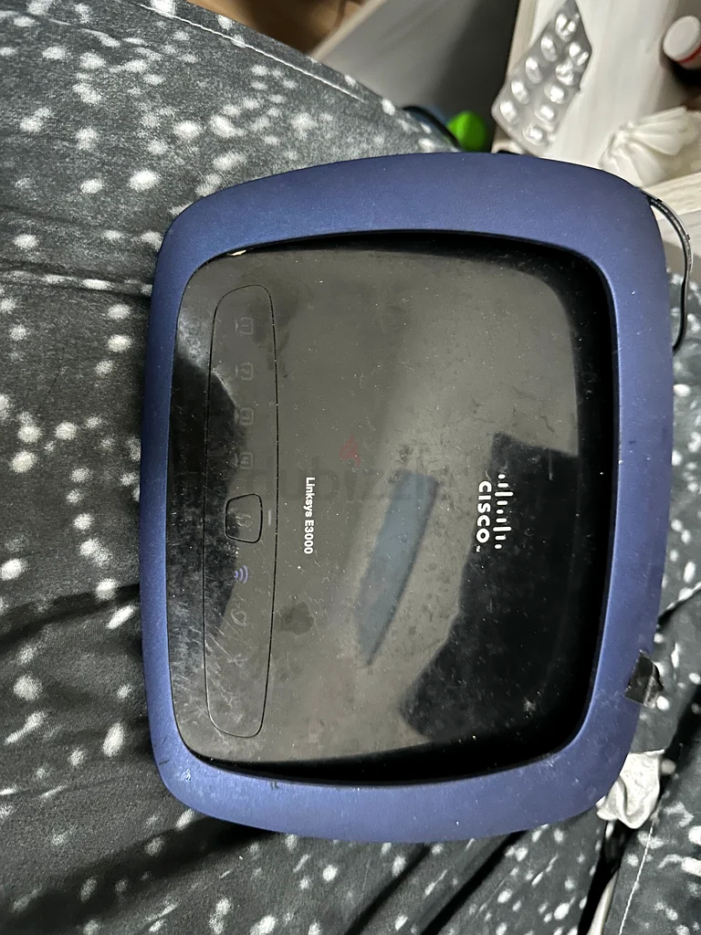 cisco Linksys E3000 Dual brand router