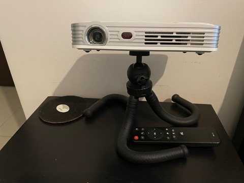 Buy & sell any Projectors online - 194 used Projectors for sale in