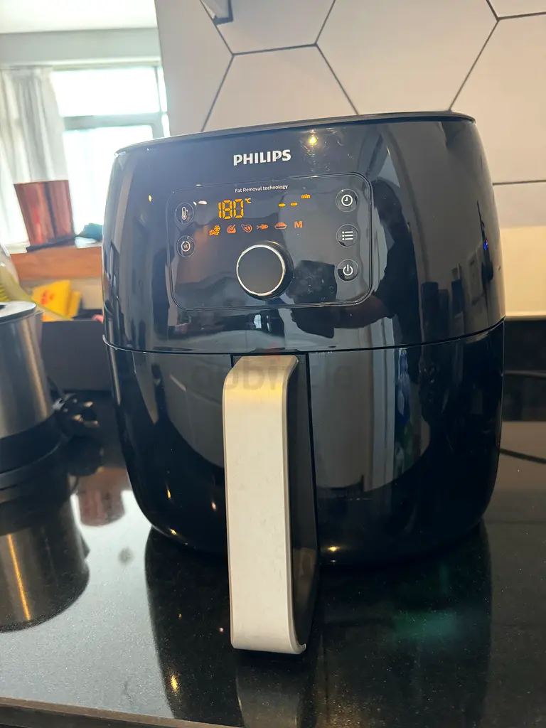 Phillips AirFryer, 1.4 liters, 2200 Watts Avance collection Air Fryer