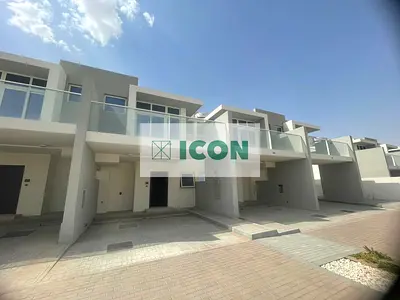 3 Bedroom Townhouse-upgraded Big Rooms -! Month Free-available From Jan 1, 2024