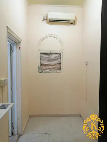 Studio Available Monthly Basis Rent 1200 Aed At Al Khalidiyah