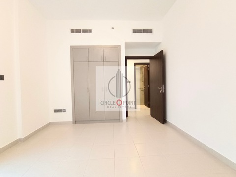 3 Bedroom Hall For Family_prime Location Al Rigga_huge Layout With 2 Balcony_free Parking