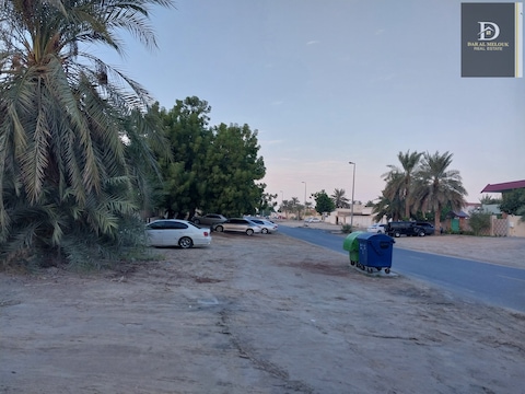 For Sale In Sharjah, Semnan Area, A Popular House With An Area Of 9,000 Square Feet
