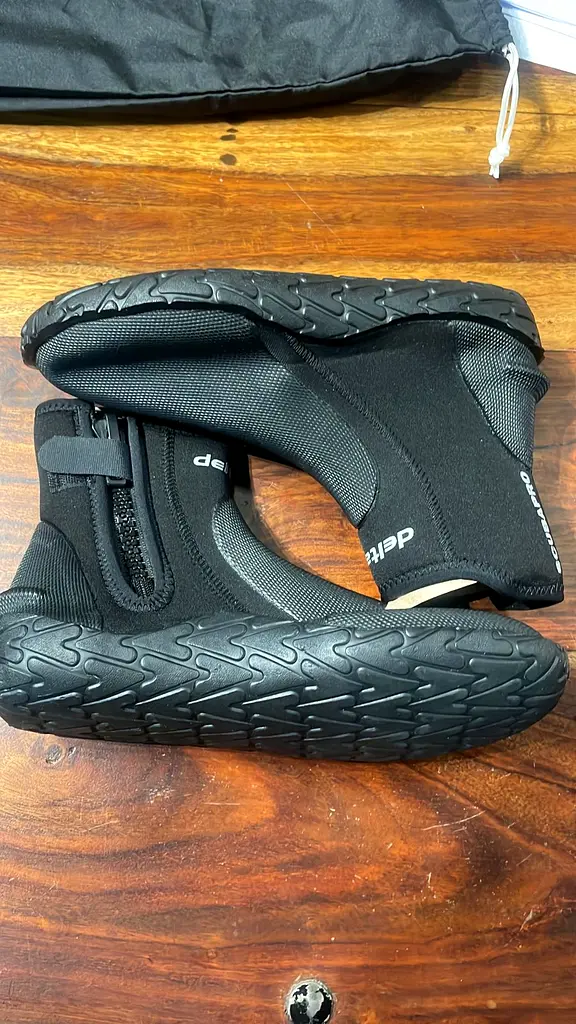 Scubapro delta 5mm boots