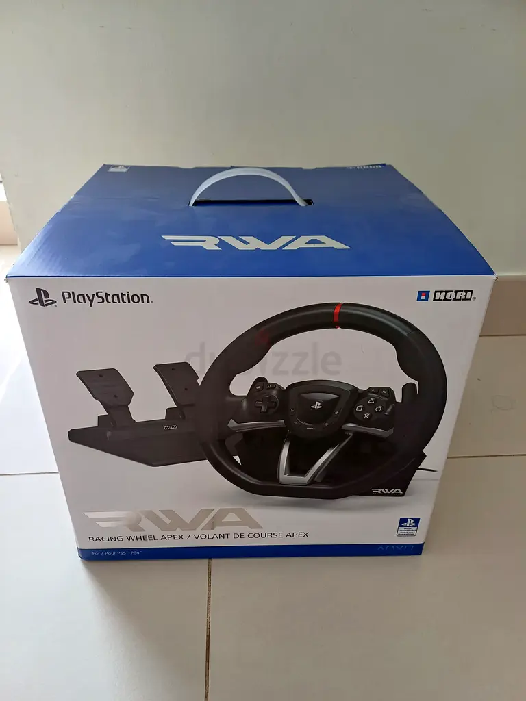 PlayStation 5 Hori Steering Wheel with Padels in excellent condition