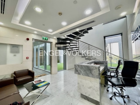 Vacant Penthouse | Fitted | Keys On Hand