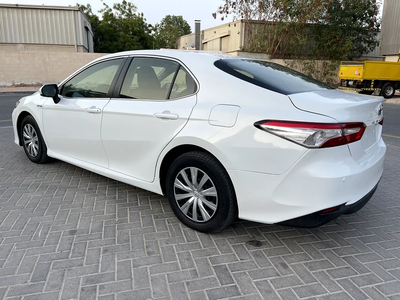 Toyota Camry Hybrid 2019 | GCC | previous TAXI I Great driving condition63164767576323114
