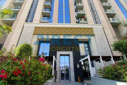 Ready To Move - Sweeping Views - Immaculate Finishes