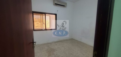 Comfy 1-bhk Flat On Karama St. Near Sunrise School With Electricity, Water And @3300 /month
