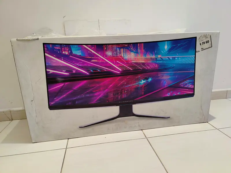 *Alienware 38 Curved Gaming Monitor* Display