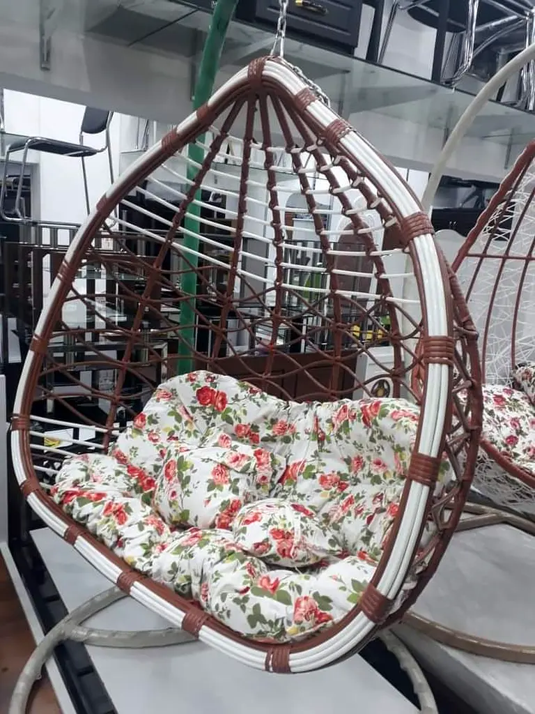 Swing Chair With Cushions For sale دوبيزل